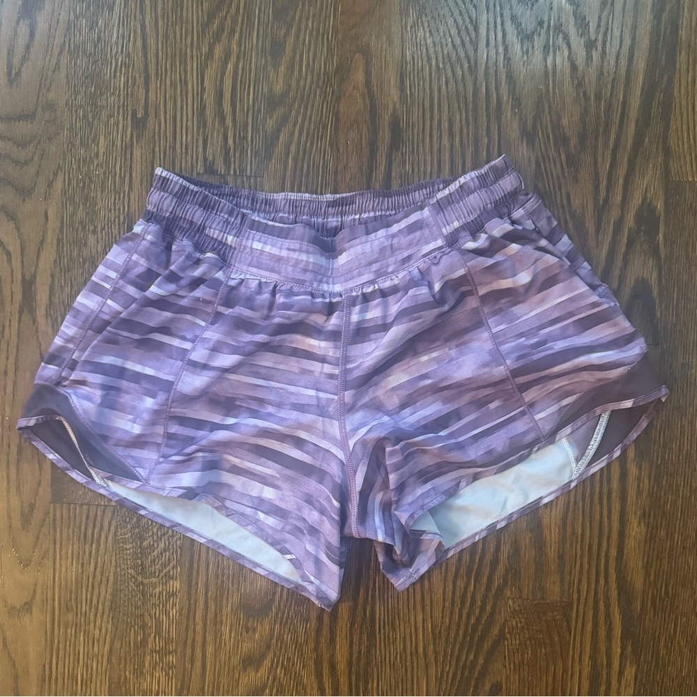 Lululemon Hotty Hot Short